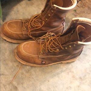 Thorogoods steel toe lace up work boots 9.5D